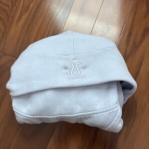 Cropped Lululemon scuba hoodie